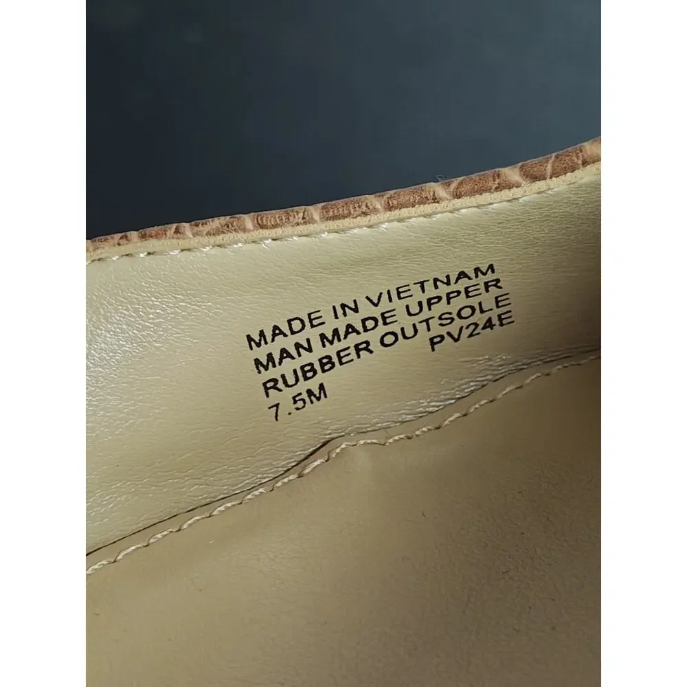 MICHAEL KORS Women's 7.5 Brown Textured Flats New